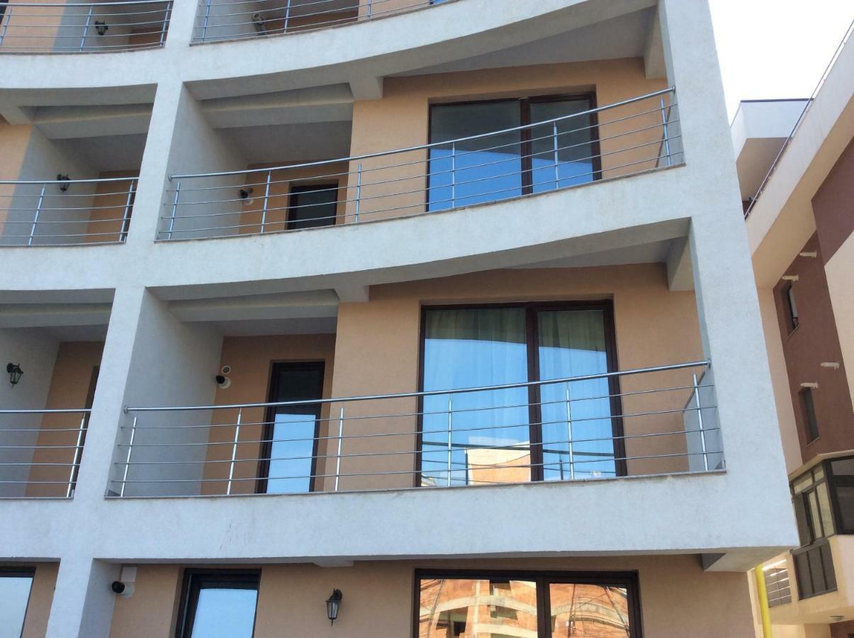 Năvodari Bluewaves Apartment Mamaia Nord מראה חיצוני תמונה