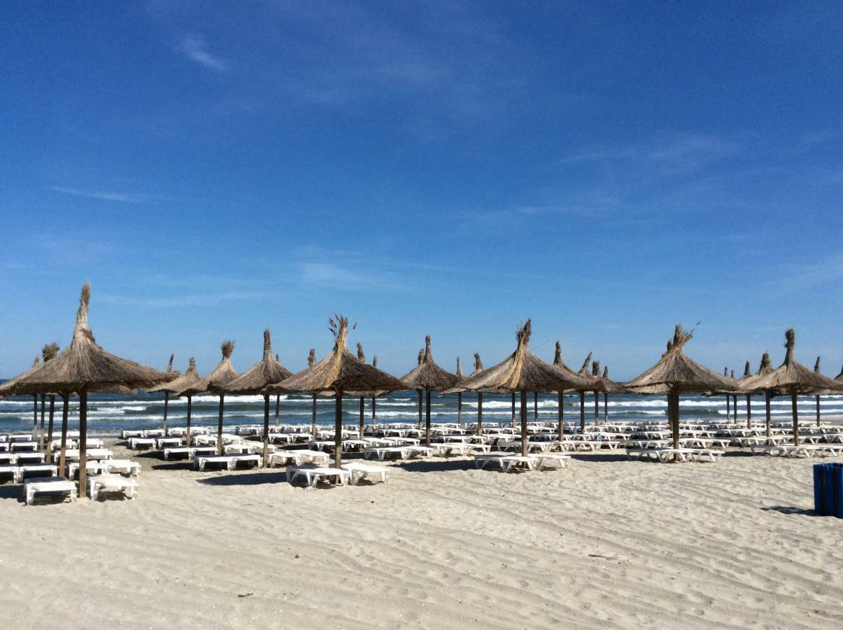 Năvodari Bluewaves Apartment Mamaia Nord מראה חיצוני תמונה
